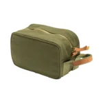 Beauty case in canvas riciclato verde scuro