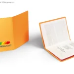 Porta passaporto colorato a due tasche